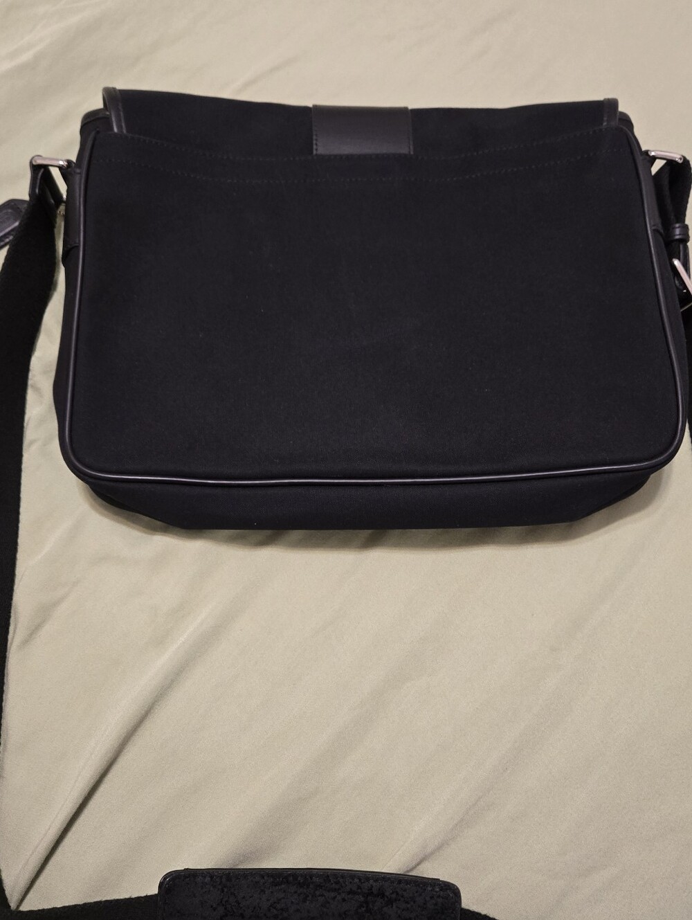 COACH Black Messenger Bag with Adjustable Strap - Picture 7 of 7